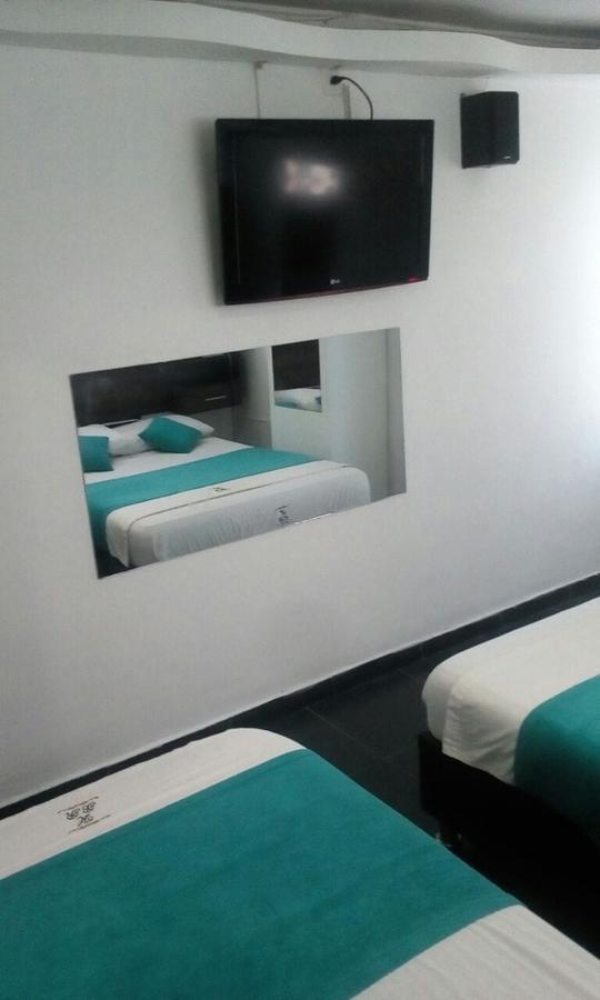 Hotel Bucaramanga Real Esterno foto